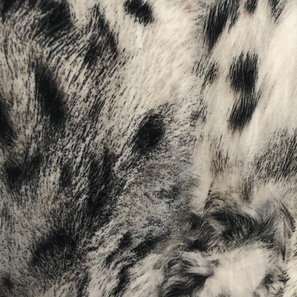 Meet your Posher, Valerie - Picture 1 of 1